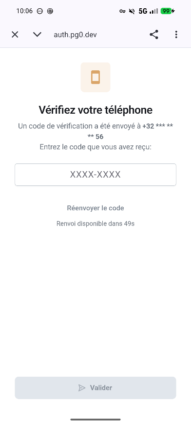 Vérifiez votre téléphone pour le code de vérification
